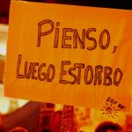 Nueva Acrópolis - Pienso luego estorbo